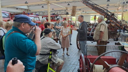 Führung im Museum im Buteile Park