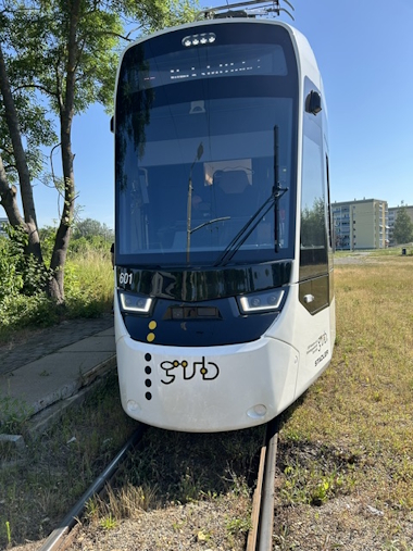 neue Straßenbahn Tina